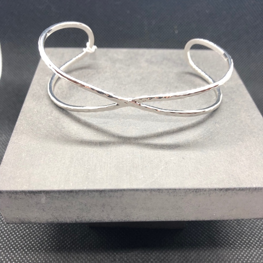 Gorjana -Elea Cuff Bracelet